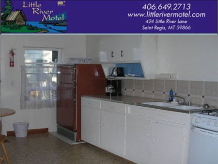 Little-River-Motel—Kitchen-Pic