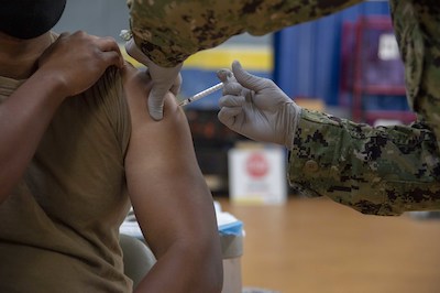 Sailor Receives Coronavirus Vaccine