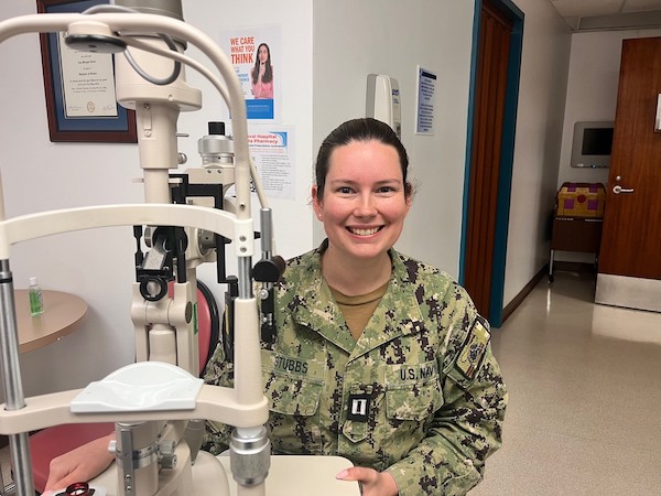 Navy Optometrist Recognized for Excellence in Vision Readiness