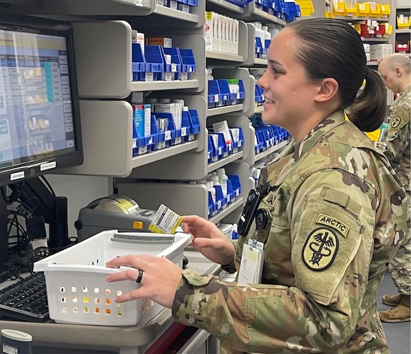 Bassett ACH pharmacist slated for Command and General Staff Officer Course