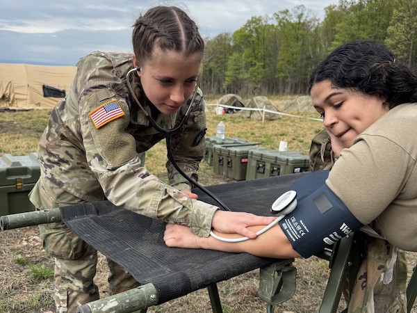 Medical unit gains vital experience during field exercise