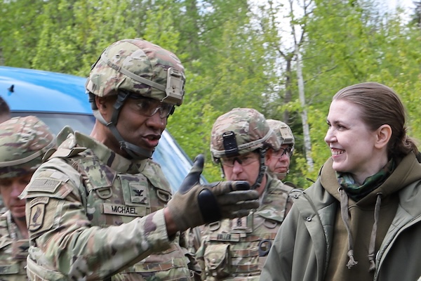 519th Hospital Center Hosts Lithuanian Defense Minister and U.S. Ambassador during HOSPEX visit