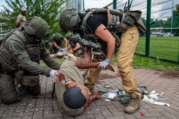 Stronger Together: 86 MDG and German SWAT partner for medical training