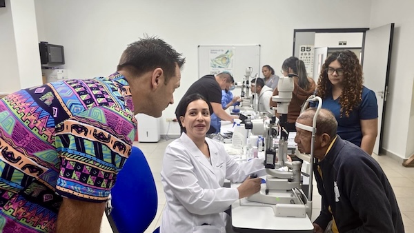 Restoring sight, strengthening bonds in Panama during Panamax Alpha Phase II