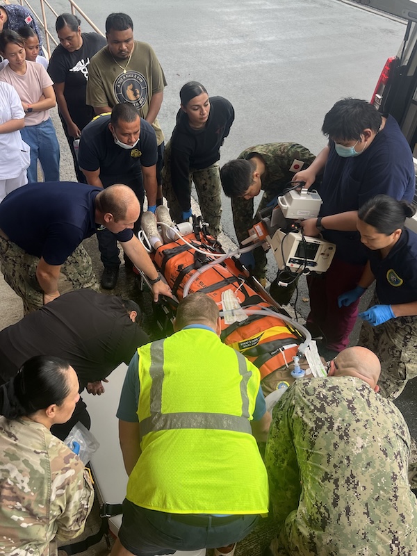 Pacific Partnership Medical Personnel Participate in Medical Training with Palau Locals